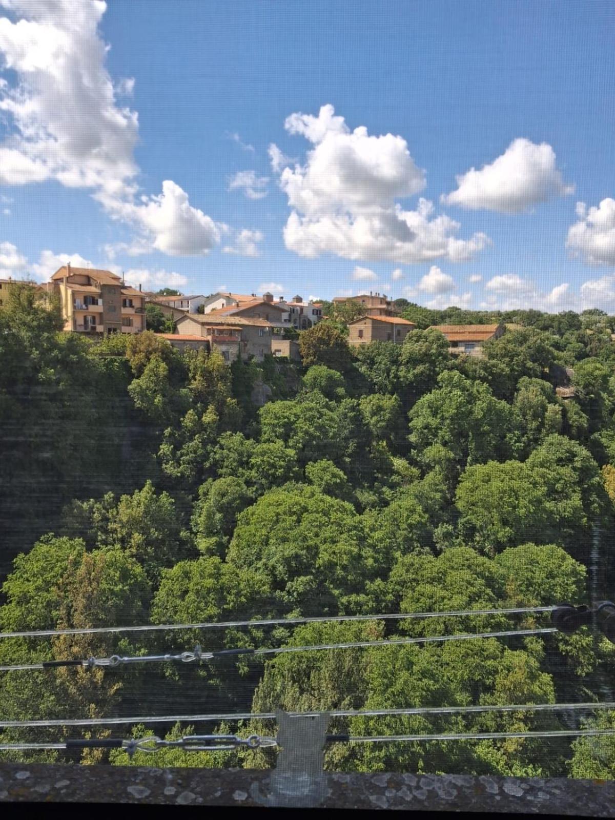 Sospesi Nel Borgo วิตอร์คิอาโน ภายนอก รูปภาพ