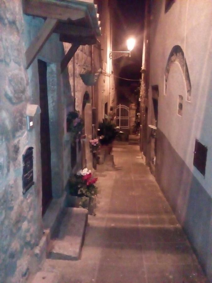 Sospesi Nel Borgo วิตอร์คิอาโน ภายนอก รูปภาพ